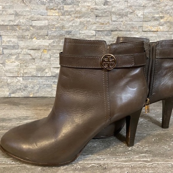 Tory Burch Beige Booties - Bristol High Heel Size 11 - Picture 1 of 8